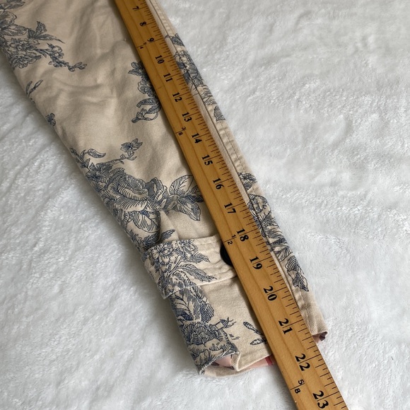 Floral Girl’s Coat with Hoodie Size 7 and up - Picture 12 of 13